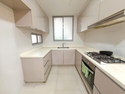 Prive (D19), Condominium #480403791